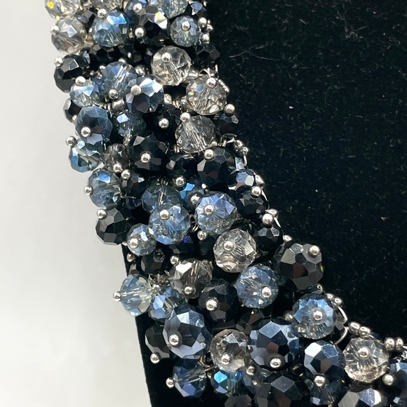Eye Candy New Glass & Acrylic Black Blue Clear Beaded Collar Necklace - Picture 7 of 15